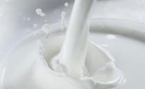 <strong>过期的牛奶最好不要喝 日常生活中过期的牛奶也有小妙用</strong>