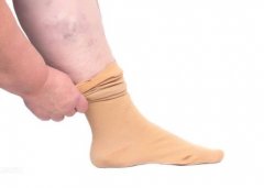 静脉曲张袜长度怎么选择的？怎么正确的选择静脉曲张袜
