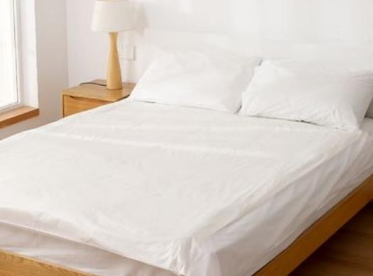一次性床单被罩含甲醛吗？一次性床单被罩干净还是酒店的干净